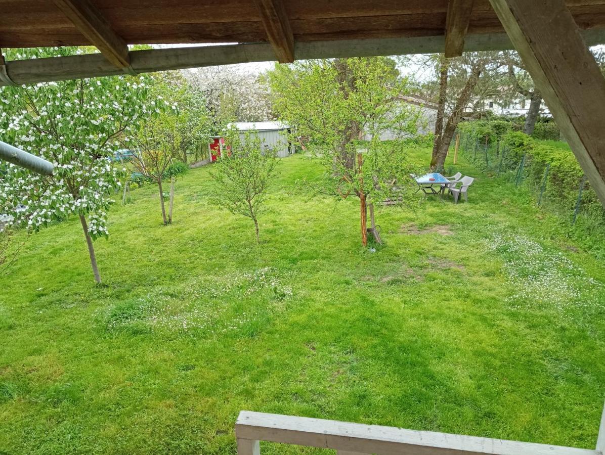 Lulu Castelmoron-sur-Lot Exterior foto